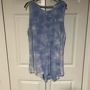LIVI Women's Tie-Dye Tank Top Blue Size 18/20 Sleeveless Relaxed Fit